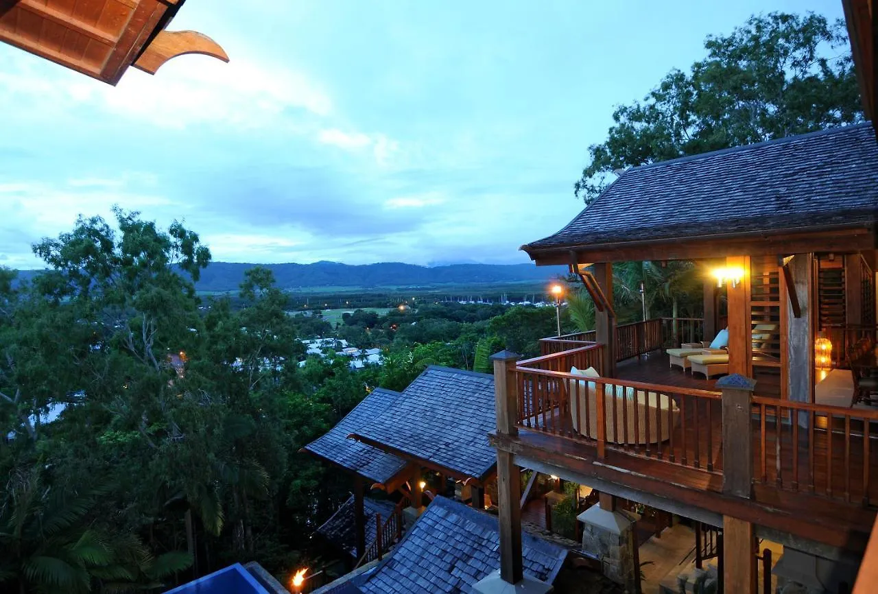 Villa Empat Puluh Dua Port Douglas